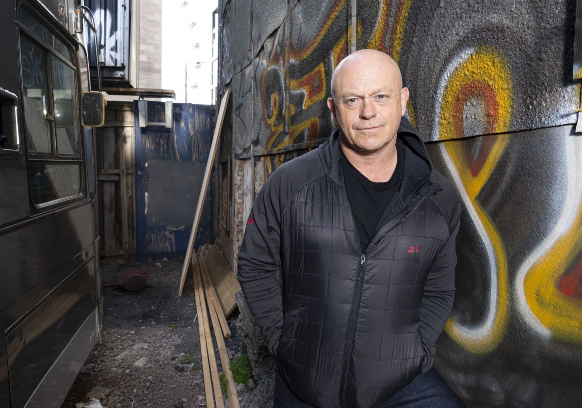 Ross Kemp: Living With